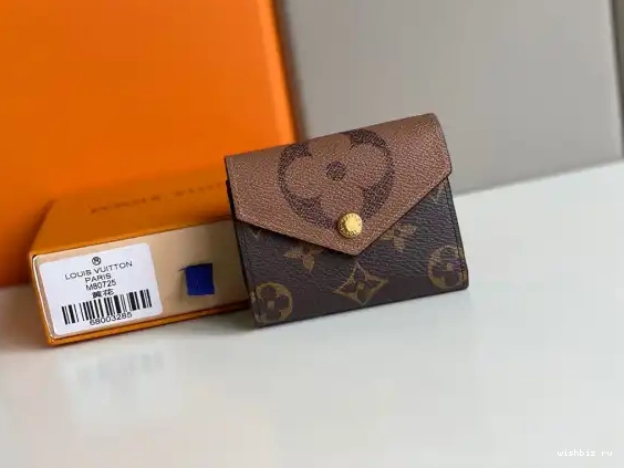WIS ZOÉ VUITTON WALLET LOUIS 0618